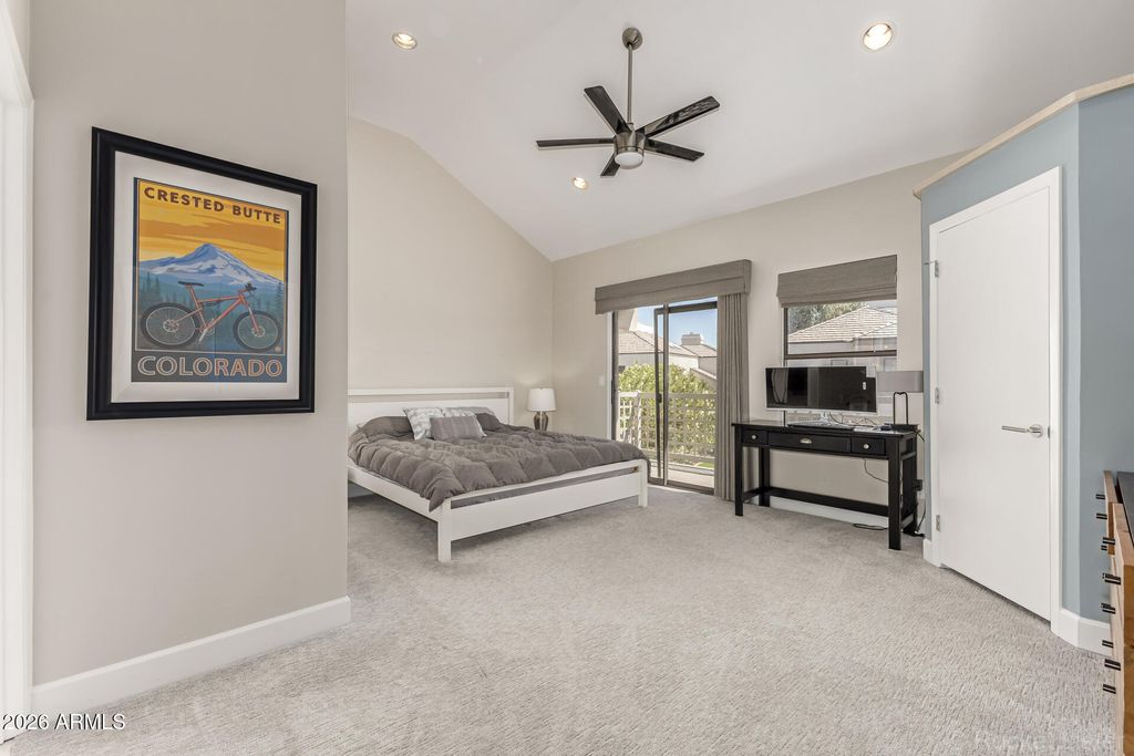 Image 14 of property listing at 7272 E GAINEY RANCH Road 42, Scottsdale, AZ 85258