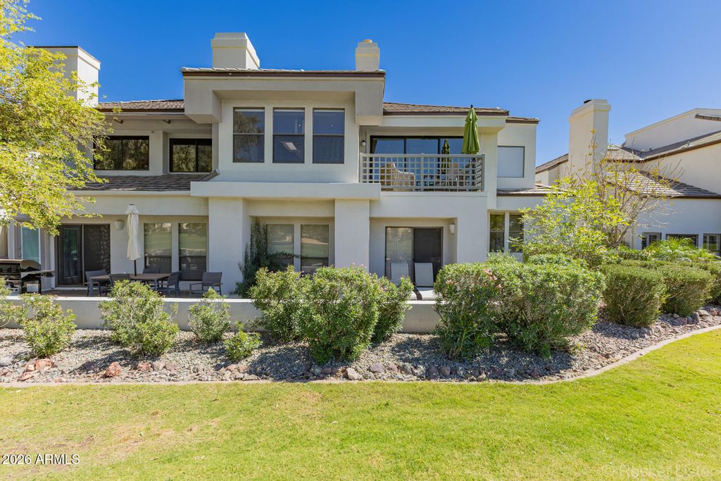 Image 25 of property listing at 7272 E GAINEY RANCH Road 42, Scottsdale, AZ 85258