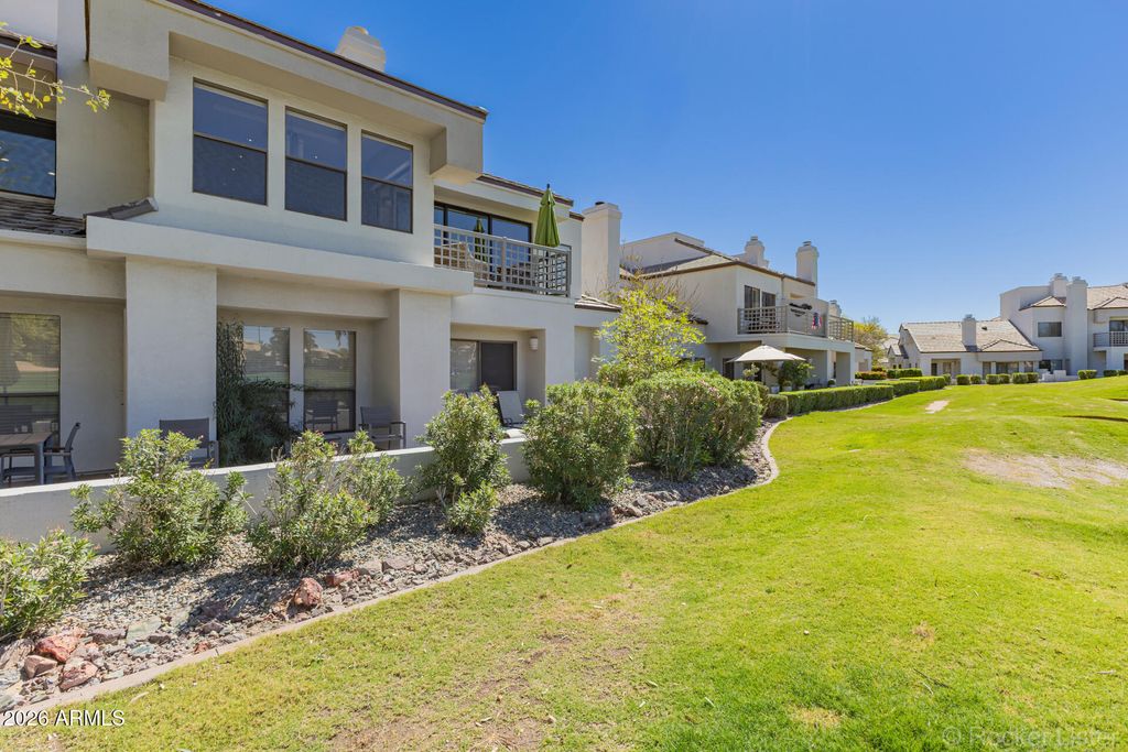 Image 26 of property listing at 7272 E GAINEY RANCH Road 42, Scottsdale, AZ 85258