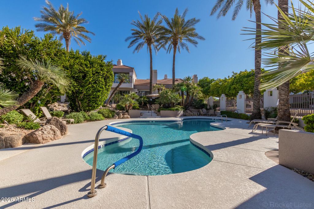 Image 30 of property listing at 7272 E GAINEY RANCH Road 42, Scottsdale, AZ 85258
