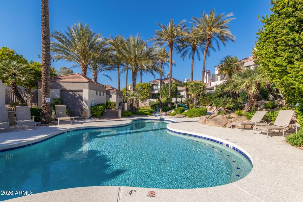 Image 32 of property listing at 7272 E GAINEY RANCH Road 42, Scottsdale, AZ 85258