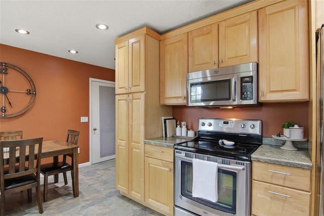 20242 77th Ave, Chippewa Falls, WI 54729