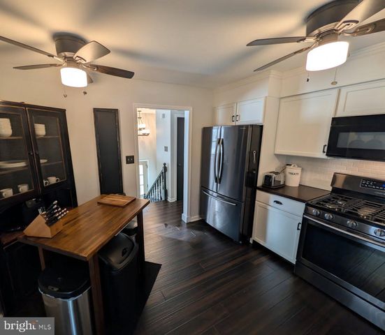 51 S GOLFWOOD AVE, Carneys Point, NJ 08069