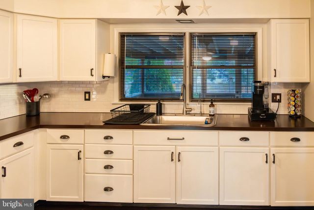 51 S GOLFWOOD AVE, Carneys Point, NJ 08069