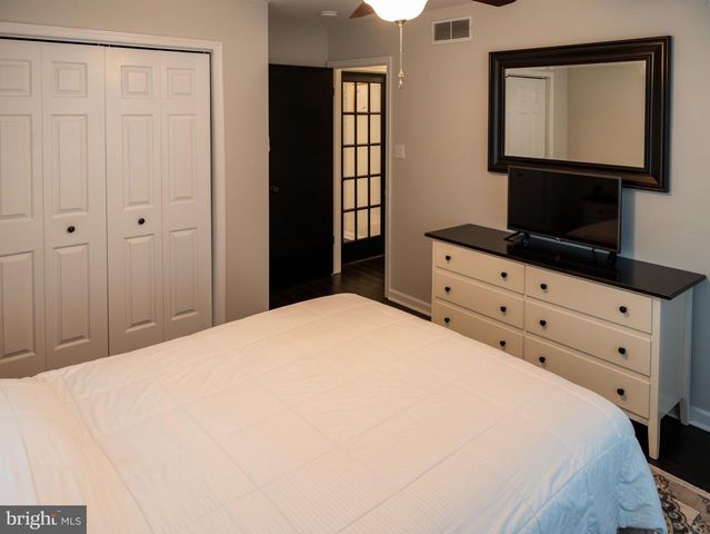 51 S GOLFWOOD AVE, Carneys Point, NJ 08069