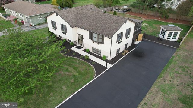 51 S GOLFWOOD AVE, Carneys Point, NJ 08069