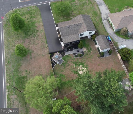 51 S GOLFWOOD AVE, Carneys Point, NJ 08069
