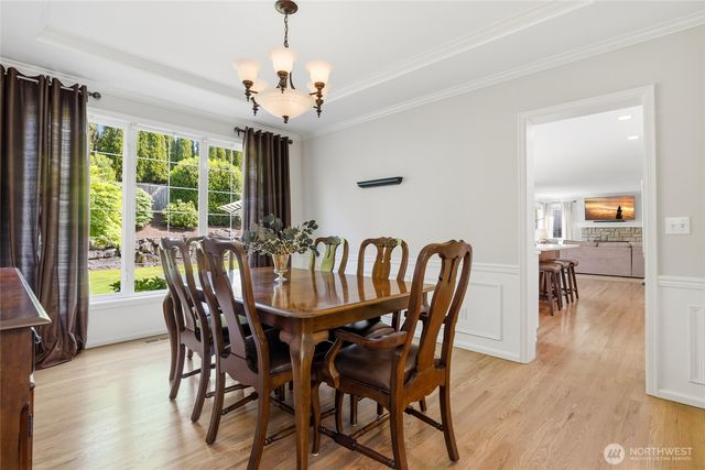 1220 268th Way SE, Sammamish, WA 98075