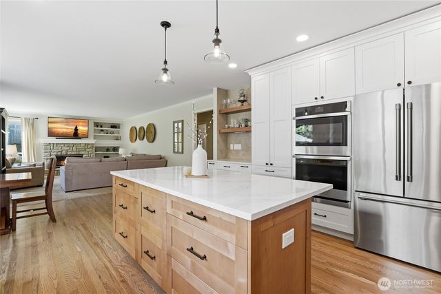1220 268th Way SE, Sammamish, WA 98075