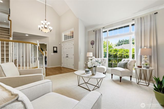 1220 268th Way SE, Sammamish, WA 98075