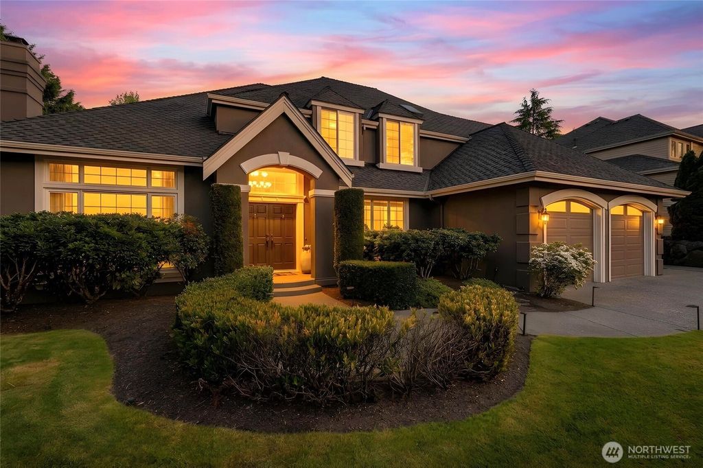 1220 268th Way SE, Sammamish, WA 98075