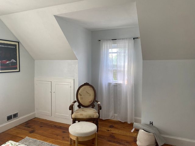 90 Lowell Ave, Haverhill, MA 01832