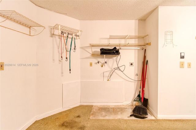 10360 NW 31st Ct, Sunrise, FL 33351