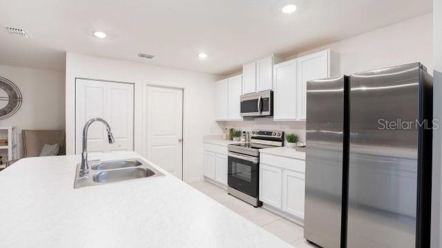 16290 KAKAWI ROAD, Weeki Wachee, FL 34614