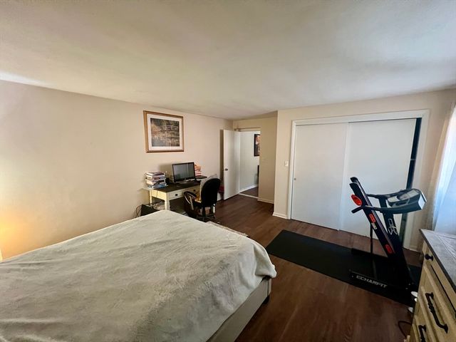 44 Lionel Ave B, Waltham, MA 02452