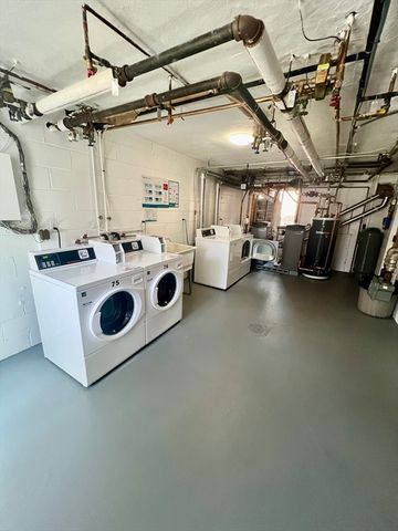 44 Lionel Ave B, Waltham, MA 02452