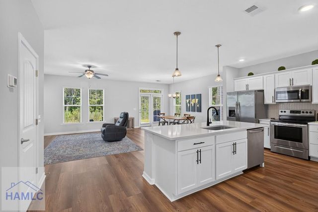 224 Flagler Drive, Savannah, GA 31419