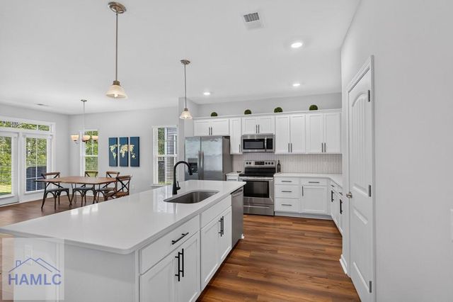 224 Flagler Drive, Savannah, GA 31419