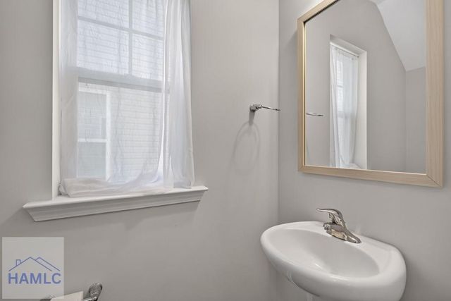 224 Flagler Drive, Savannah, GA 31419