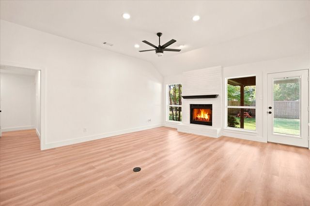 2510 Farr Street, Caddo Mills, TX 75135