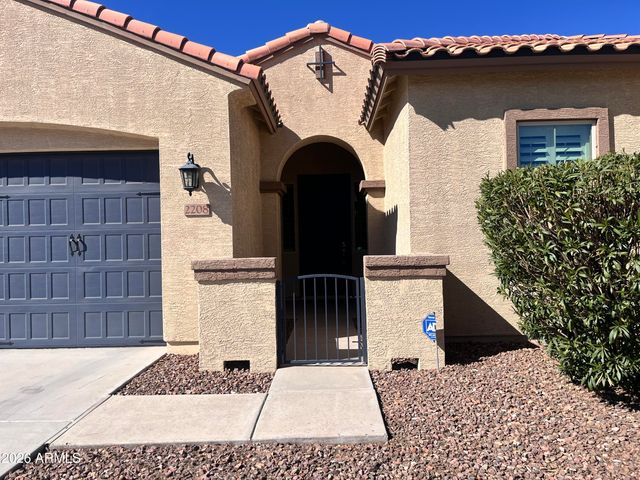 2208 E INDIAN WELLS Drive, Gilbert, AZ 85298