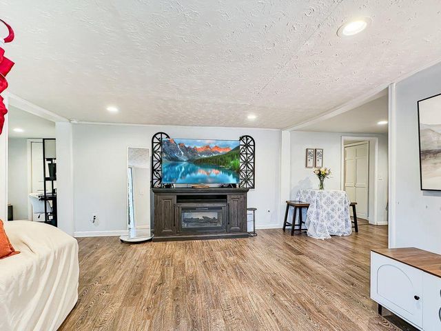 4548 Spring Street Extension, Acworth, GA 30101