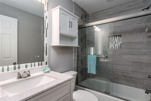 6232 33RD AVENUE N, St Petersburg, FL 33710