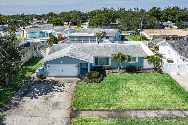 6232 33RD AVENUE N, St Petersburg, FL 33710