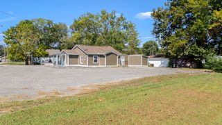901 E Depot St, Shelbyville, TN 37160