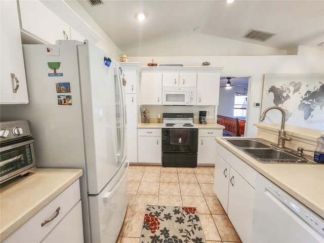50 WHISPERING PINE DRIVE, Palm Coast, FL 32164