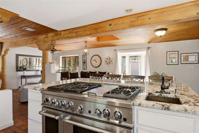 2 Arbol Grande, Santa Fe, NM 87506