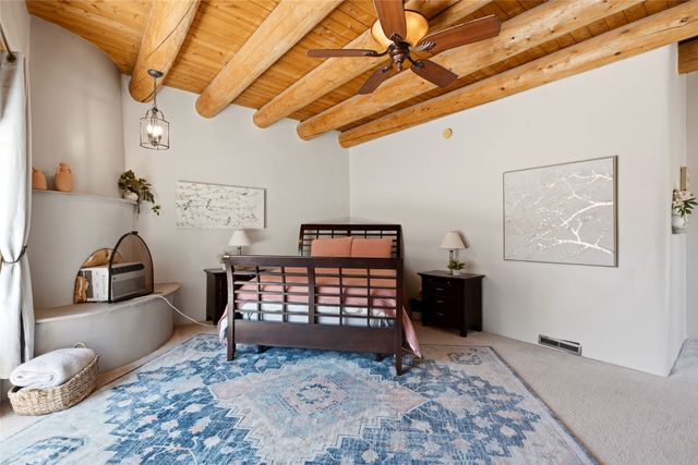 2 Arbol Grande, Santa Fe, NM 87506