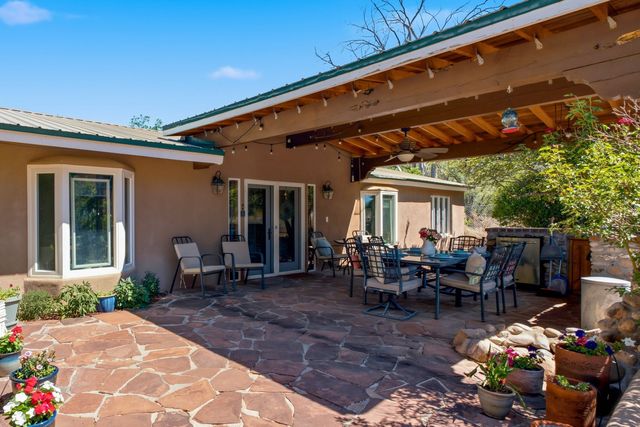 2 Arbol Grande, Santa Fe, NM 87506