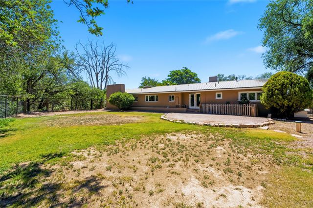 2 Arbol Grande, Santa Fe, NM 87506