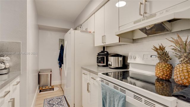 7226 SW 94th Place F8, Miami, FL 33173