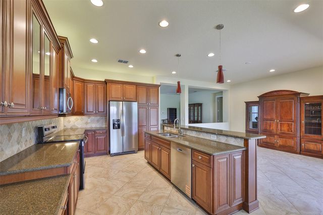 16227 CAPE CORAL DRIVE, Wimauma, FL 33598