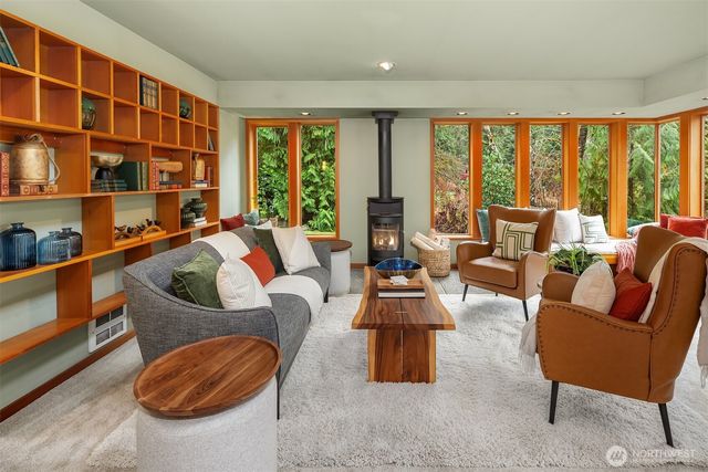 16109 Kelly Road NE, Duvall, WA 98019