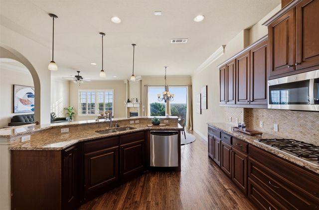 563 Rockingham Drive, Irving, TX 75063