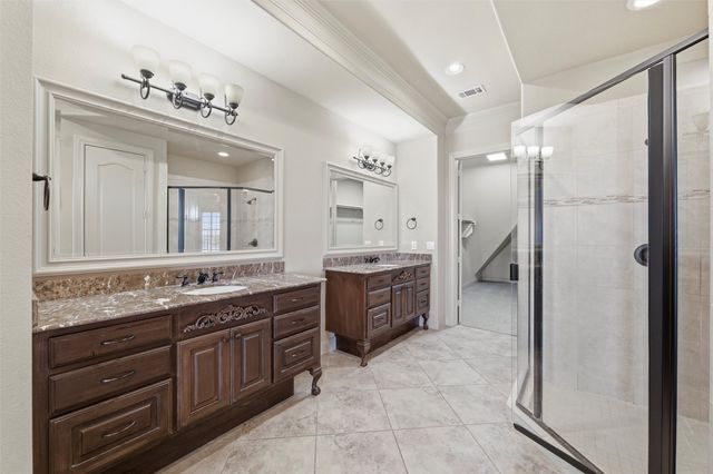 563 Rockingham Drive, Irving, TX 75063