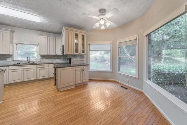 2051 E Piedmont Road, Marietta, GA 30062