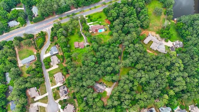 2051 E Piedmont Road, Marietta, GA 30062