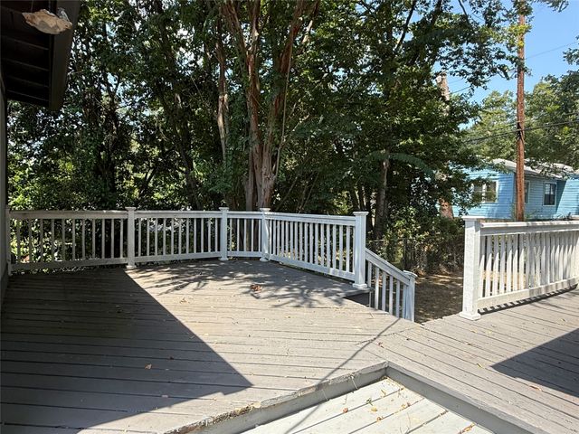 132 E Wyandotte Street, Shreveport, LA 71101