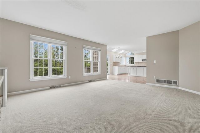 9036 Audubon Dr, Adams Twp, PA 15044