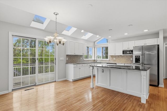9036 Audubon Dr, Adams Twp, PA 15044