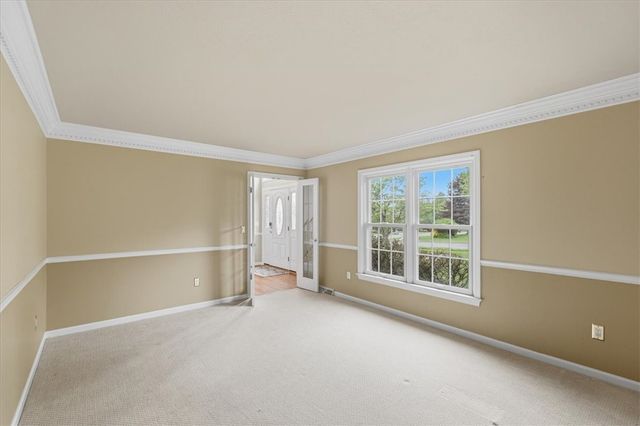 9036 Audubon Dr, Adams Twp, PA 15044