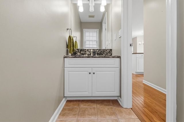 9036 Audubon Dr, Adams Twp, PA 15044