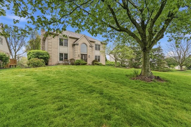 9036 Audubon Dr, Adams Twp, PA 15044