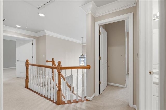 9036 Audubon Dr, Adams Twp, PA 15044