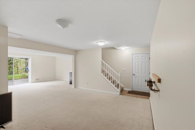 9036 Audubon Dr, Adams Twp, PA 15044
