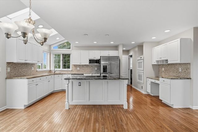 9036 Audubon Dr, Adams Twp, PA 15044
